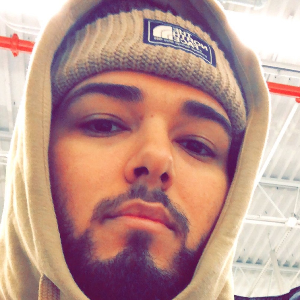 Meet your Posher, Alex